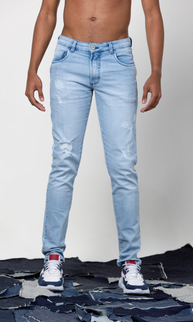 Calça Jeans Iron Destroyed