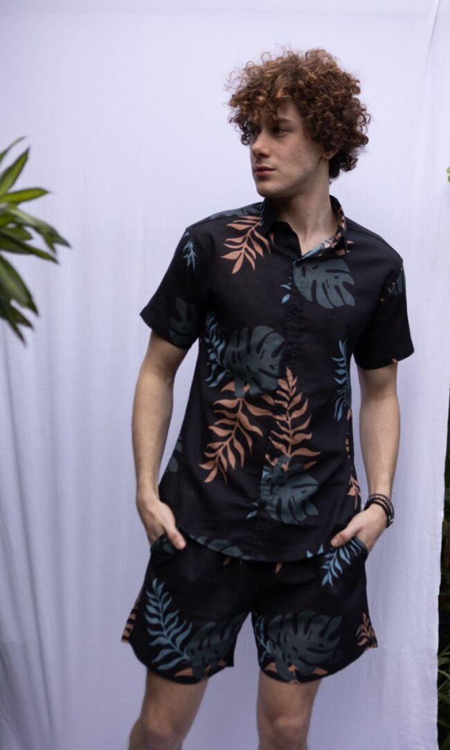 Camisa Mc Black Folhagens
